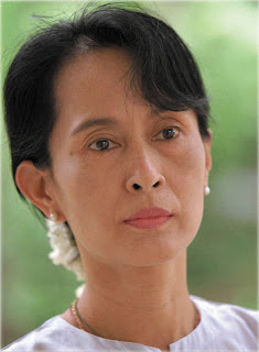 AUNG SANG SUU KYI